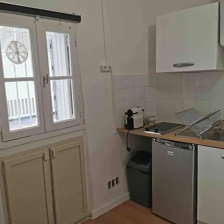 Appartement Studio Au Centre De Montpellier, Tram & Wifi Montpellier